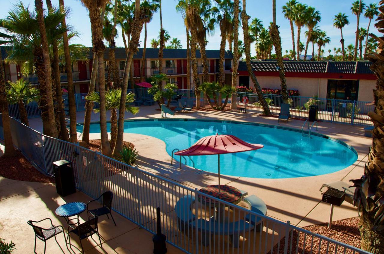 Motel Ramada By Wyndham Yuma Extérieur photo